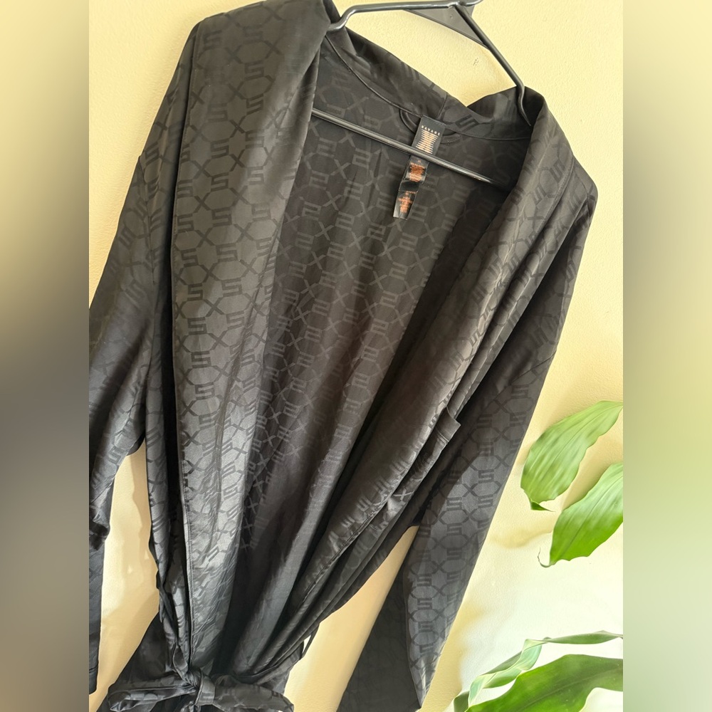 savage x fenty by rhianna - women’s black robe - Picture 2 of 6